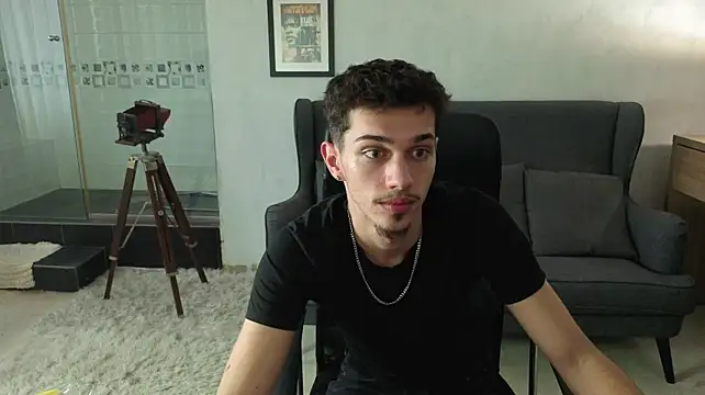 צ'אט XXX בשידור חי של KaydenDrew