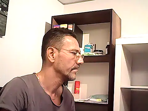 Chat XXX Live mastercharisma35