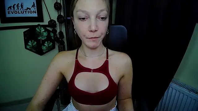 Chat +18 de EmillyPlay ao vivo