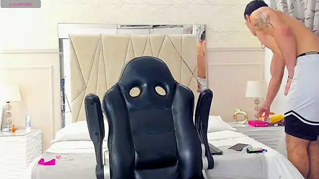 Czat XXX na żywo – Adrien_Monteiro