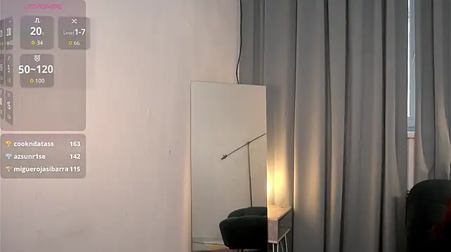 Naomi_Vibe_'s Live XXX Chat