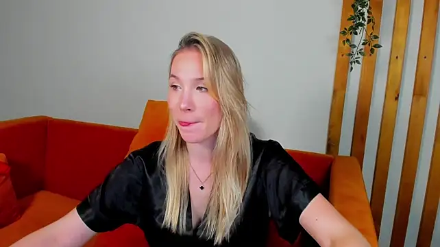 Chat XXX ao vivo de ElaraVoltage