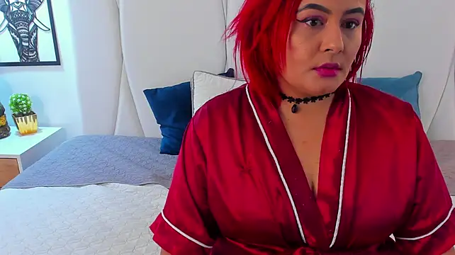 Czat XXX na żywo – Amara_RedJS