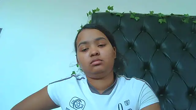 indianaphrodite1 Chat XXX in diretta
