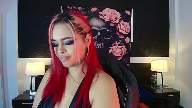 EvaaFoxxy1 লাইভ XXX চ্যাট