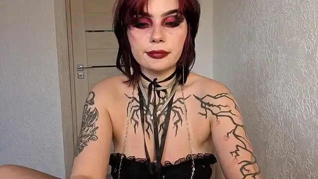 IntrigueYourDay Webcamshow