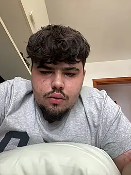 Yannick04 Live XXX-chat