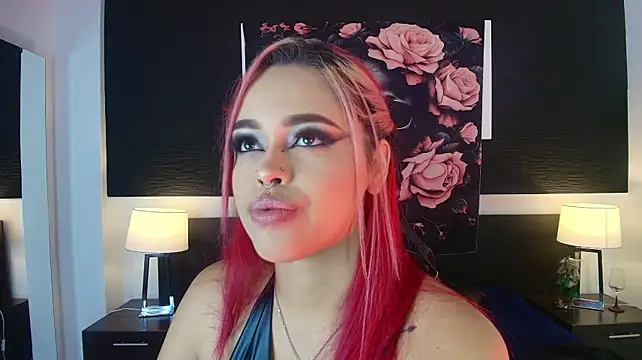 EvaaFoxxy1 라이브 XXX 채팅