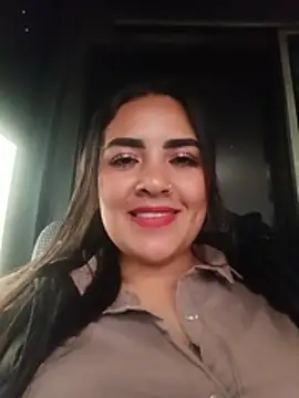 MAYE__13's Live XXX Chat