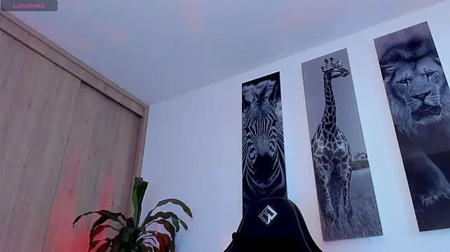 Santos_ramirez1のライブXXXチャット