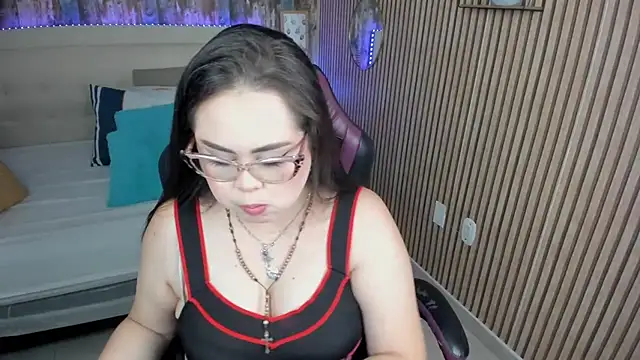 Sembang XXX Secara Langsung LolaVillalobos