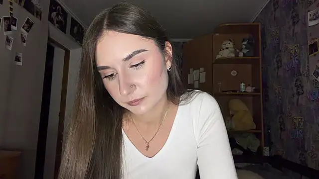 KittyNoSkirty Chat XXX live