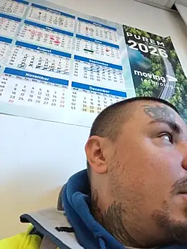 Berti3128 Chat XXX in diretta