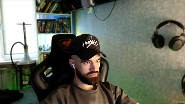 _Serious_Man – Naživo XXX chat