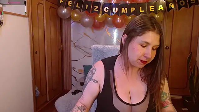 kittycatw Chat XXX in diretta