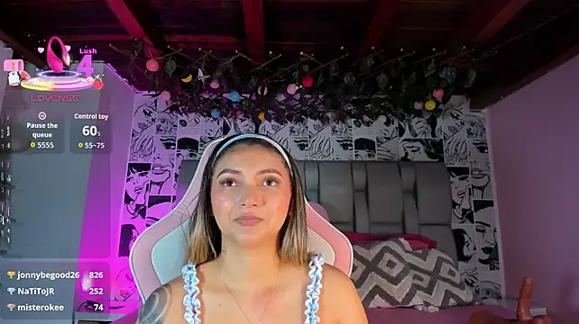 Živý XXX chat LucyRosse
