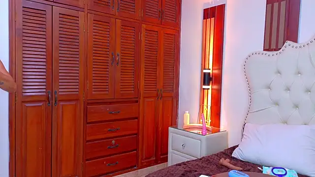 Chat XXX ao vivo de KatANDdakota