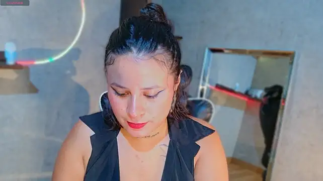 Makimatatsumi লাইভ XXX চ্যাট