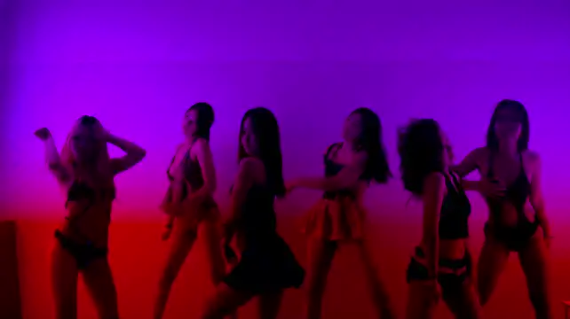 دردشة Velvet--girl الجنسية المباشرة