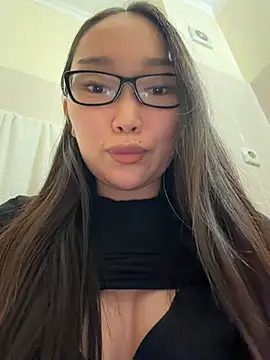 Chat XXX en directo de trytomakememoam