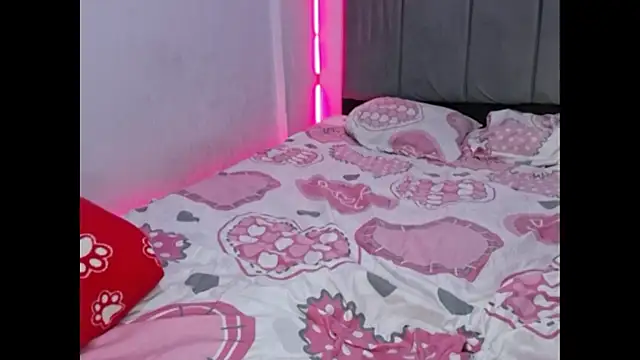 Cataleya_jan Live XXX chat