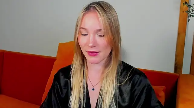 ElaraVoltage Obrolan Langsung XXX