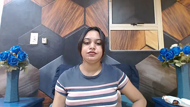 indianclassic18 Chat XXX in diretta