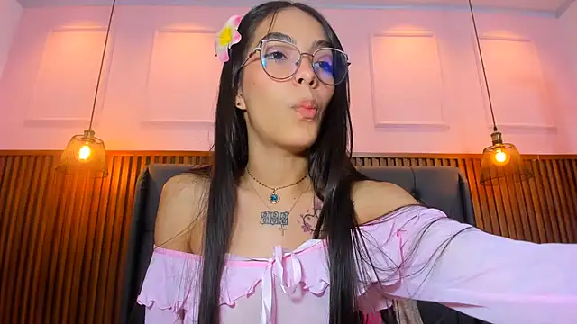 AMELIELEONE – Naživo XXX chat