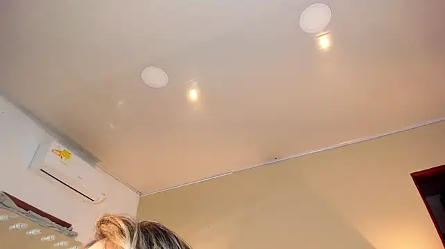 Chat +18 de Jenna1_ ao vivo