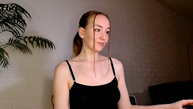 WhitePrincessLuna Adlı Modelin Canlı XXX Sohbeti