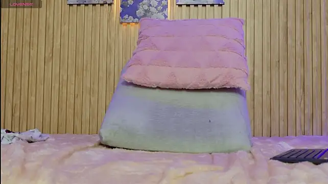Moonceleste's Live XXX Chat