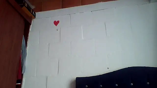 princessbella93 élő XXX-chatje
