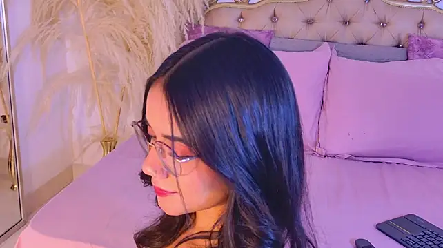 Chatroom XXX en direct de JulsPatel