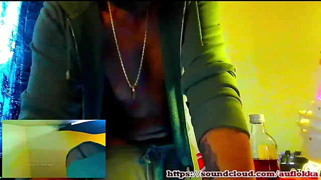 Show modela Guyst049 na web-kameri