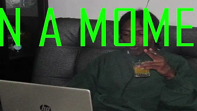 Chat XXX Live Larry-n-clouds