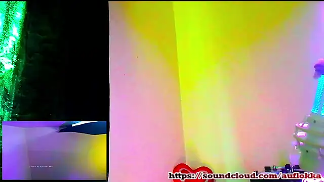 Guyst049 Webcam-Show