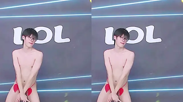 Chatroom XXX en direct de LOL-010