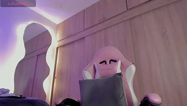 Amaranthaa1n Live XXX chat