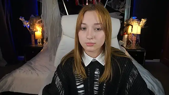 Chat XXX en directo de LizzaMoonn