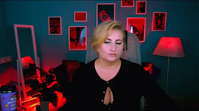 VictoriaDaniel Live XXX Chat