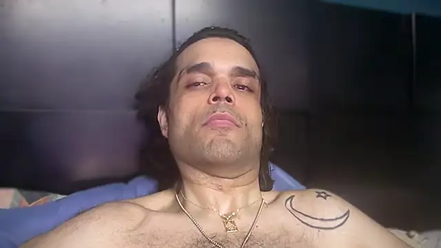 icebergslim281 élő XXX-chatje