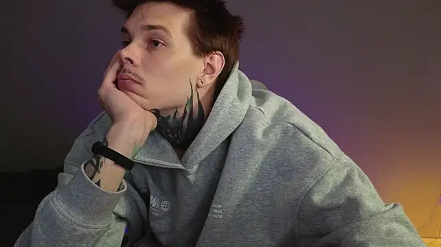 DENIS_HERE Live XXX-Chat