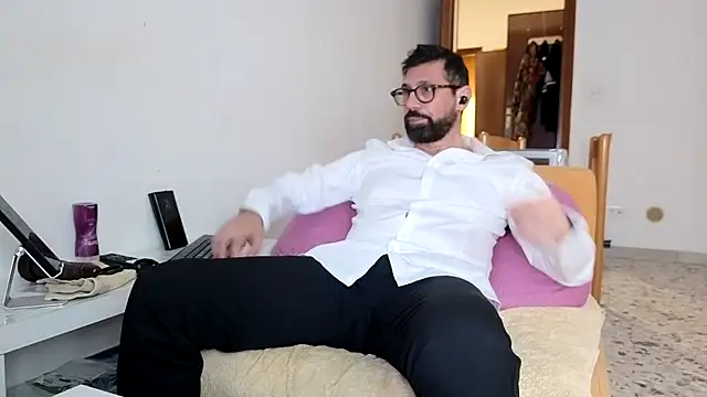 RyuKenZen Adlı Modelin Canlı XXX Sohbeti