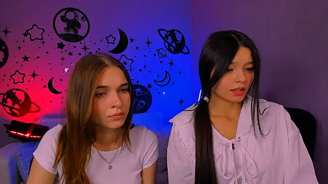 itscharlliee Chat XXX in diretta