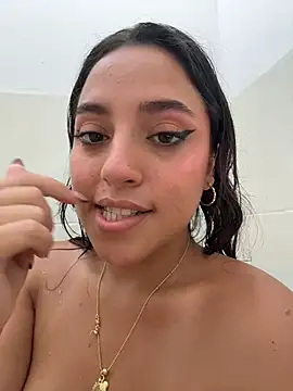MeggyMae_'s Live XXX Chat