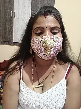 Chat XXX en directo de Devi_Tina