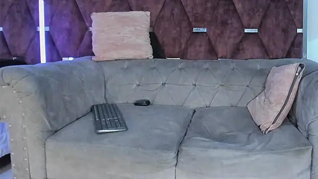 CarolinaGlamour's Live XXX Chat
