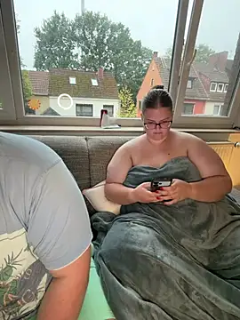 CurvyPaar2 – Live XXX-chat