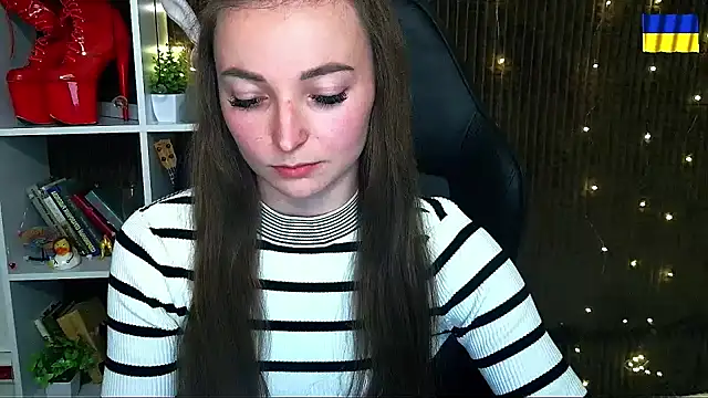 _Barbie_Kiss_'s Webcam Show