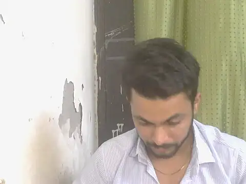 Stubborndesiboy's Live XXX Chat